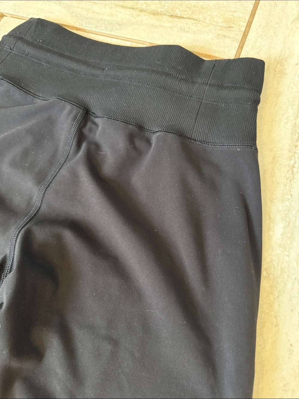 Vuori Daily Leggings Black High-Rise Drawstring - Picture 14 of 16